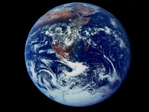 earth-full-view_6125_990x742 [1]