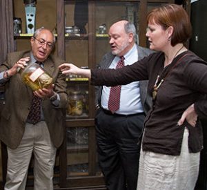 埃尔，马丁·施莱布曼，詹妮弗·巴兹尔